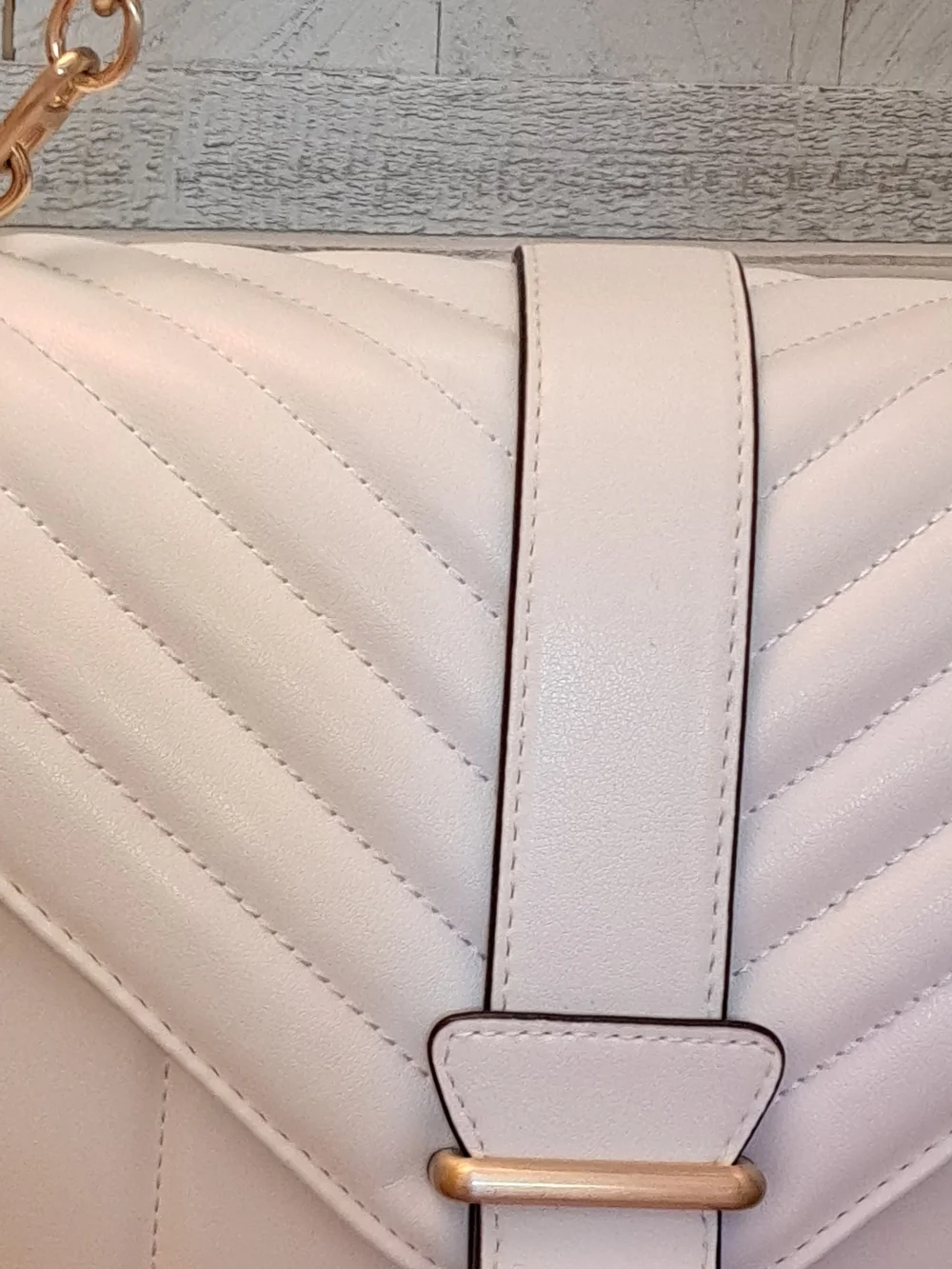 Elegant And Classic Quilted White Women's Shoulder Bag